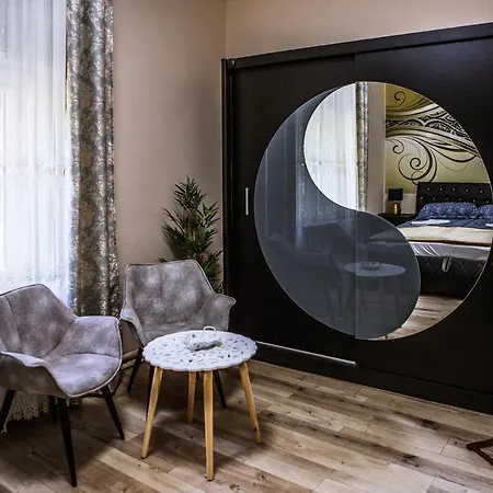 Villa Apartman * Makó