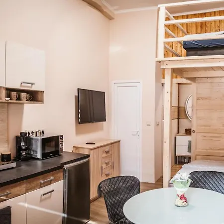 Villa Apartman * Мако