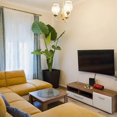 Villa Apartman Апартаменты Мако