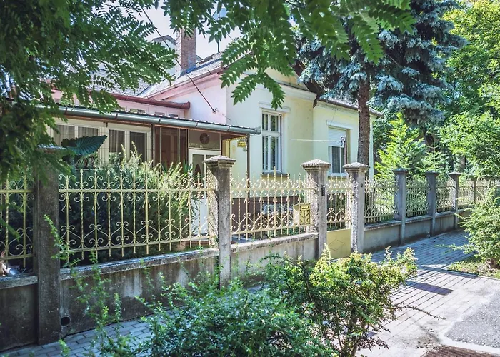 Villa Apartman * מאקו