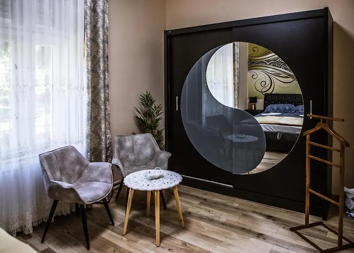Villa Apartman * מאקו